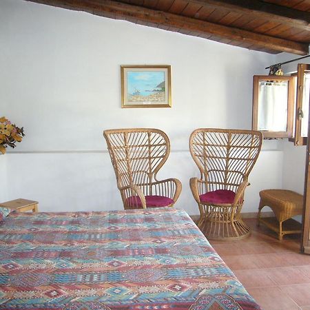 Su Trabi B&B Флуминимаджоре Экстерьер фото